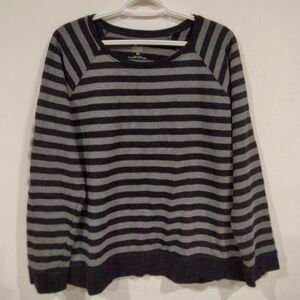 G. H. Bass & Co. Womens Striped Sweatshirt